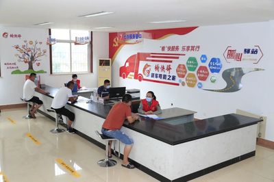 连云港赣榆 “榆快驿”为新就业群体筑“暖心家” 手续代办服务成亮点